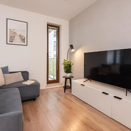 Flatbook - Port Baltic Park Apartment *